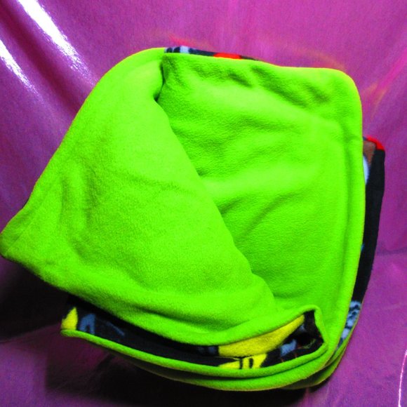 Star Wars Yoda, Darth Vader, Luke Skywalker 68" x 58" Fleece Blanket - Picture 2 of 3